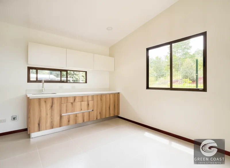 Cozy 2-Bed Tropical Villa Near Bejuco Beach — view 13, Parrita, Costa Rica