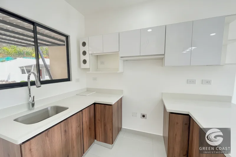 Modern 3-Bed Beachside Condo in Gated Herradura Community with Pool — view 6, Playa Herradura, Garabito, Costa Rica