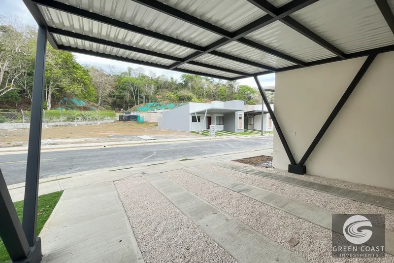 Modern 3-Bed Beachside Condo in Gated Herradura Community with Pool — view 14, Playa Herradura, Garabito, Costa Rica