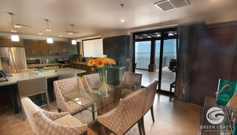Luxury 16th-Floor Beachfront Penthouse with Private Jacuzzis & Panoramic Ocean Views in Jaco — view 7, Jacó, Costa Rica