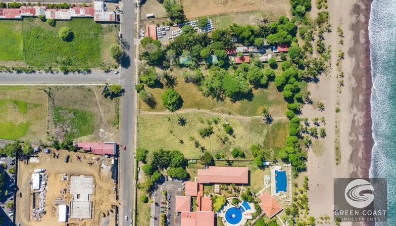 Prime Downtown Jaco Beach Corner Lot | Versatile Commercial & Residential Zoning — view 2, Jacó, Costa Rica