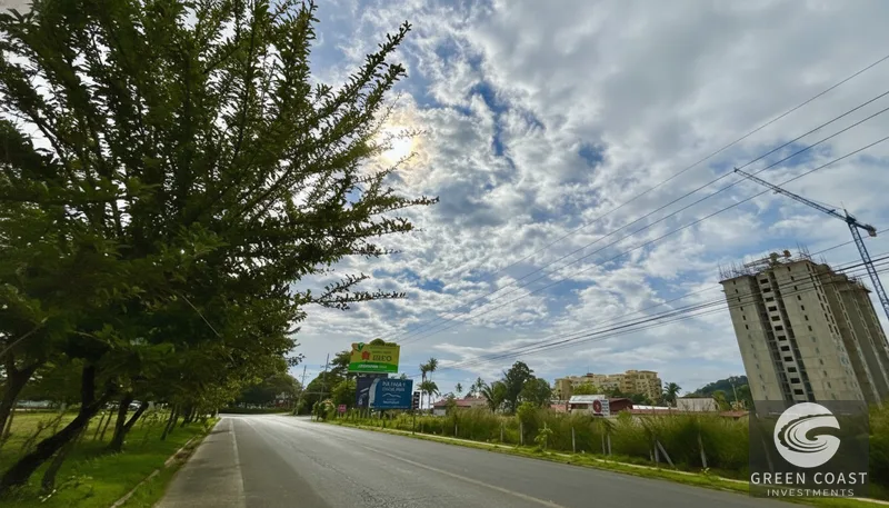 Prime Downtown Jaco Beach Corner Lot | Versatile Commercial & Residential Zoning — view 4, Jacó, Costa Rica