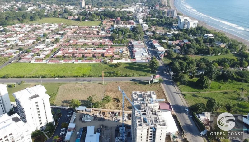 Prime Downtown Jaco Beach Corner Lot | Versatile Commercial & Residential Zoning — view 15, Jacó, Costa Rica