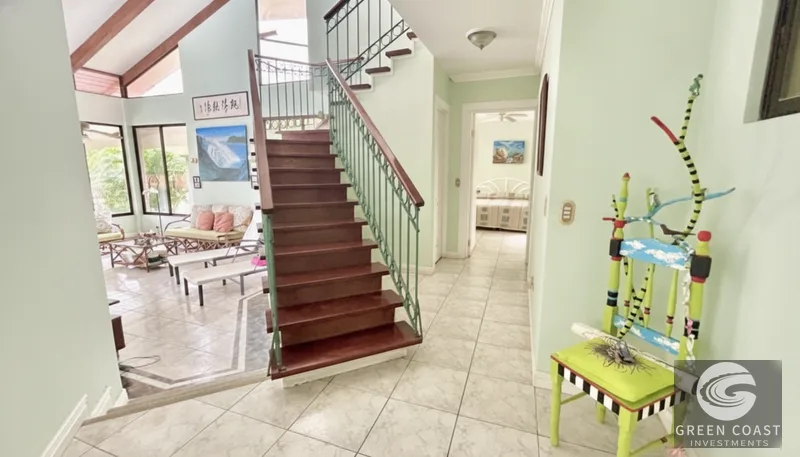 4BR Punta Leona Villa with Pool, Elevator & Double Garage near Playa Blanca — view 15, Jacó, Costa Rica