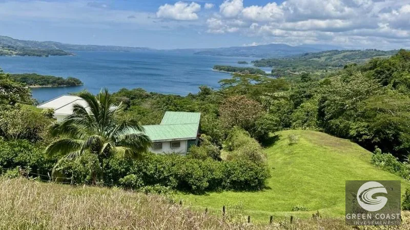 3.4-Acre Lake Arenal View Lot: Flat, Buildable Hilltop Sanctuary in La Unión — view 1, Calle El Venado, Arenal, Costa Rica