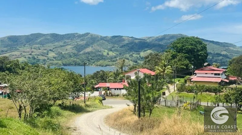 3.4-Acre Lake Arenal View Lot: Flat, Buildable Hilltop Sanctuary in La Unión — view 11, Calle El Venado, Arenal, Costa Rica