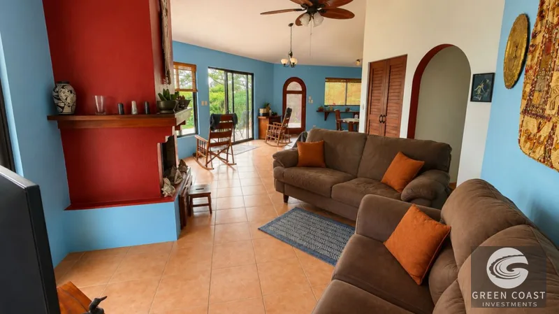 3-Bed Octagonal Lake Arenal Home on 4.5 Acres in Gated Community — view 9, Arenal, Tilarán, Costa Rica