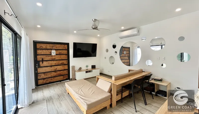 Modern 5-Bed Jungle Villa & Studios with Pool Near Jaco Beach — view 2, Jacó, Costa Rica