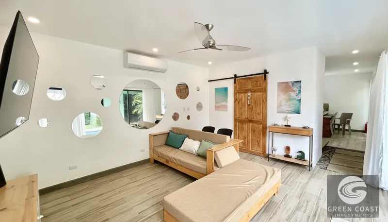 Modern 5-Bed Jungle Villa & Studios with Pool Near Jaco Beach — view 3, Jacó, Costa Rica