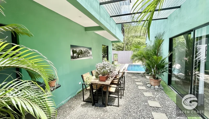 Modern 5-Bed Jungle Villa & Studios with Pool Near Jaco Beach — view 6, Jacó, Costa Rica