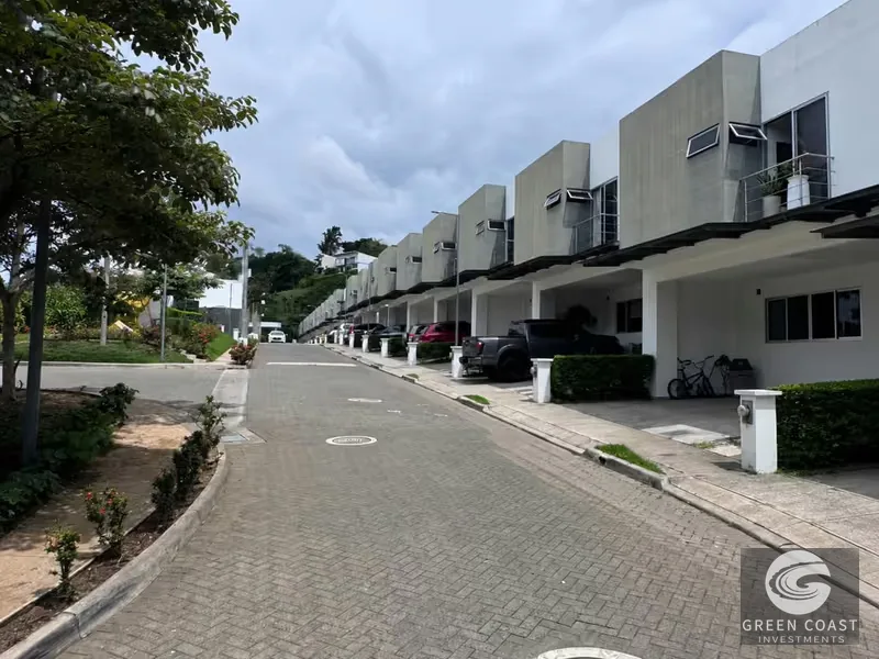 Modern 4-BR Family Home in Secure Brasil de Mora Gated Community with Pool — view 2, Brasil de Mora, Barrio Escalante, Costa Rica