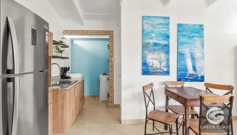 Renovated 2-BR Beachside Condo in Jaco – Walk to the Ocean & Pool — view 8, Jacó, Costa Rica