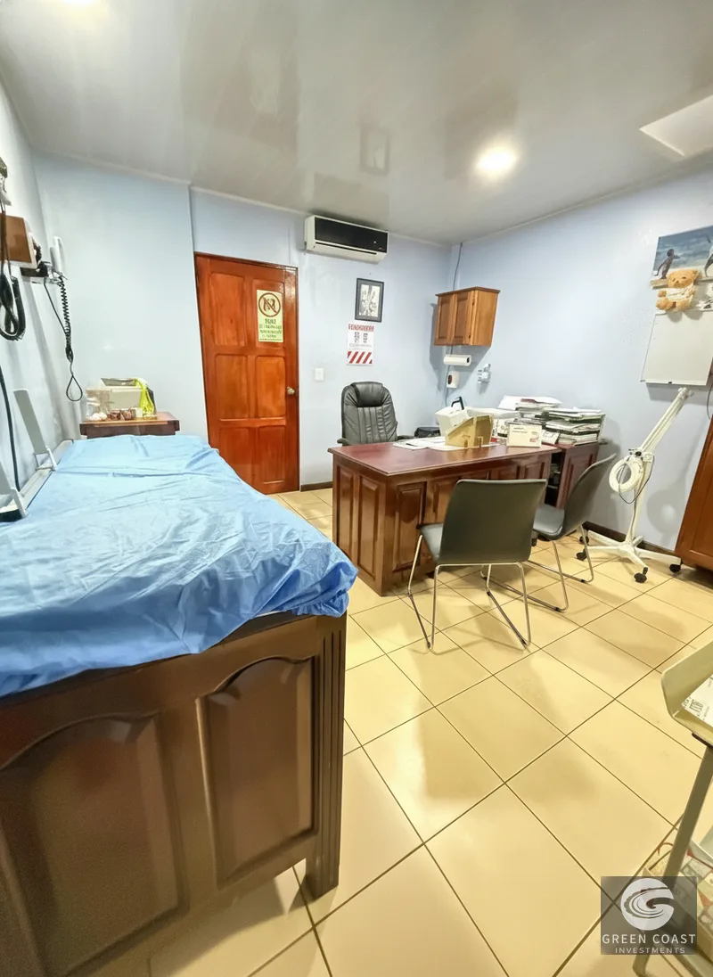 Turnkey 3-Office Medical Clinic with Parking in Alajuela Centro | Central Valley Commercial Investment — view 2, Alajuela Centro, Alajuela Centro, Costa Rica