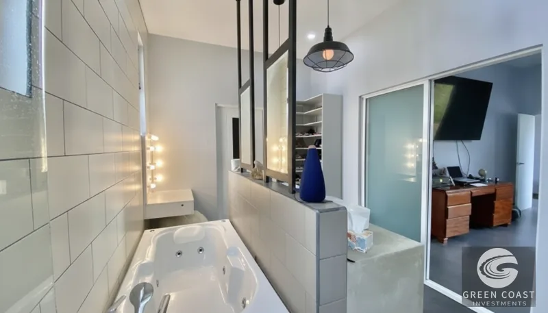 Modern 3BR Eco-Luxury Villa in Gated Loma Del Mar | Near Hermosa Beach — view 14, Jacó, Costa Rica