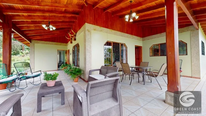 House for Sale in Ojochal, Costa Rica – Traditional Charm on 2.75 Acres — view 13, Ojochal, Costa Rica