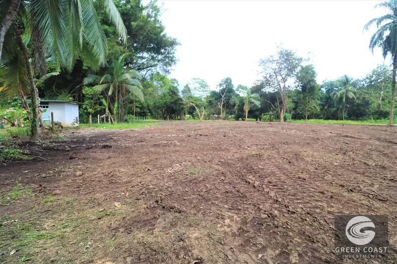 5000 Square Meter Lot, Residencial or Commercial, 400 Meters From the Beach. — view 13, Dominical, Costa Rica