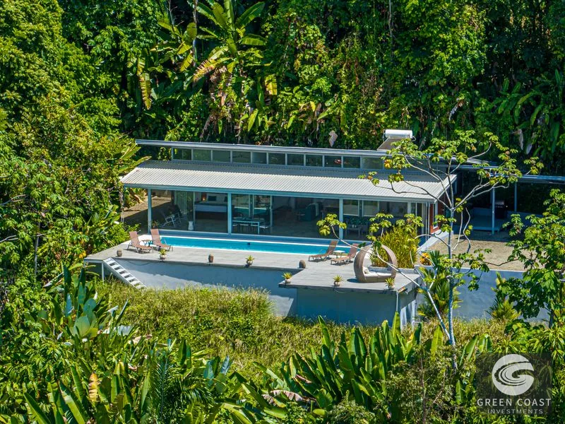 Uvita Ocean and Whale Tail View Modern Home on 3.64 Acres in Exclusive Enclave — view 4, Dominical, Costa Rica