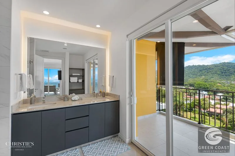 Vista Las Palmas – Executive Oceanfront Penthouse 11B — view 23, Jaco, Costa Rica