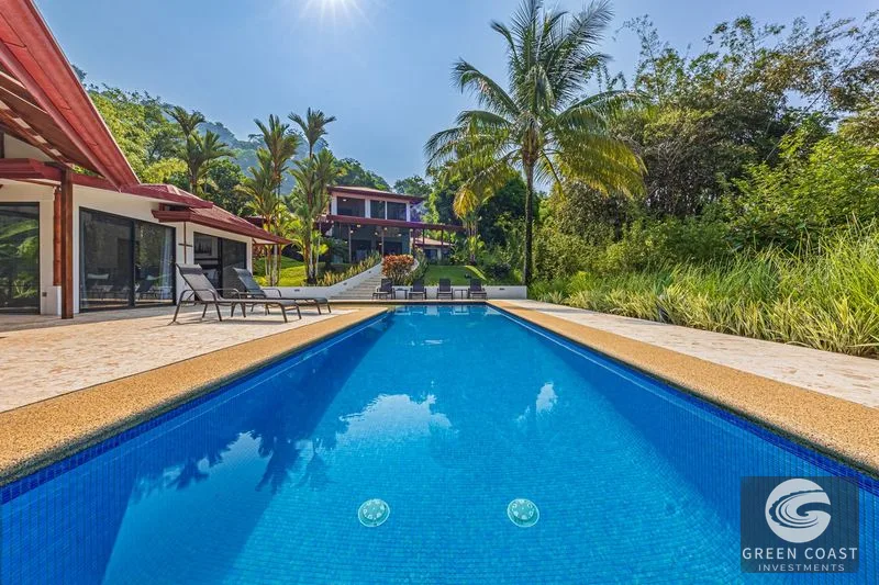 2.07 ACRES – 3 Bedroom Elegant Home With Guest Suite & Sweeping Ocean Views, Secluded & Nestled within Lush Jungle Surroundings!!! — view 5, Uvita, Osa, Costa R