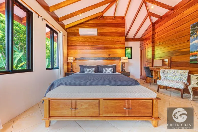 2.07 ACRES – 3 Bedroom Elegant Home With Guest Suite & Sweeping Ocean Views, Secluded & Nestled within Lush Jungle Surroundings!!! — view 29, Uvita, Osa, Costa 