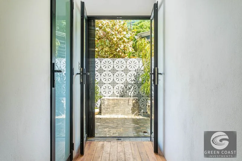 5 Bedroom Family Compound Turn Key and Fantastic Rental Potential — view 63, Dominical, Costa Rica