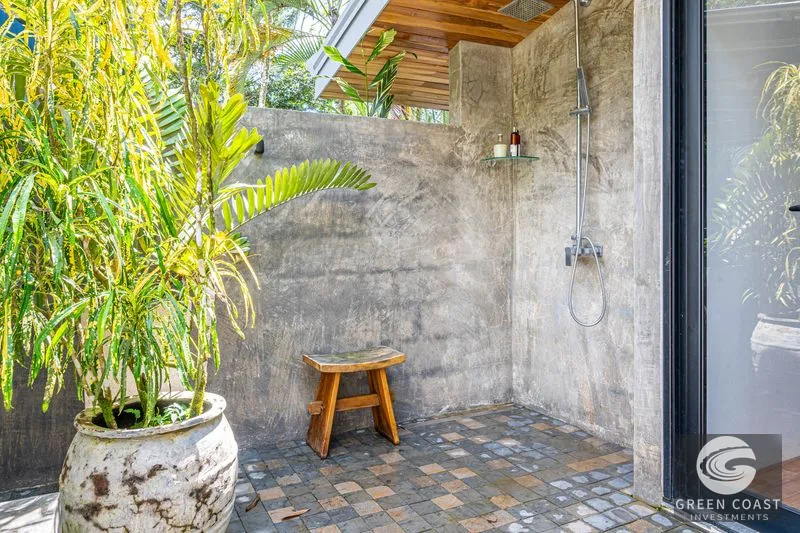 5 Bedroom Family Compound Turn Key and Fantastic Rental Potential — view 65, Dominical, Costa Rica