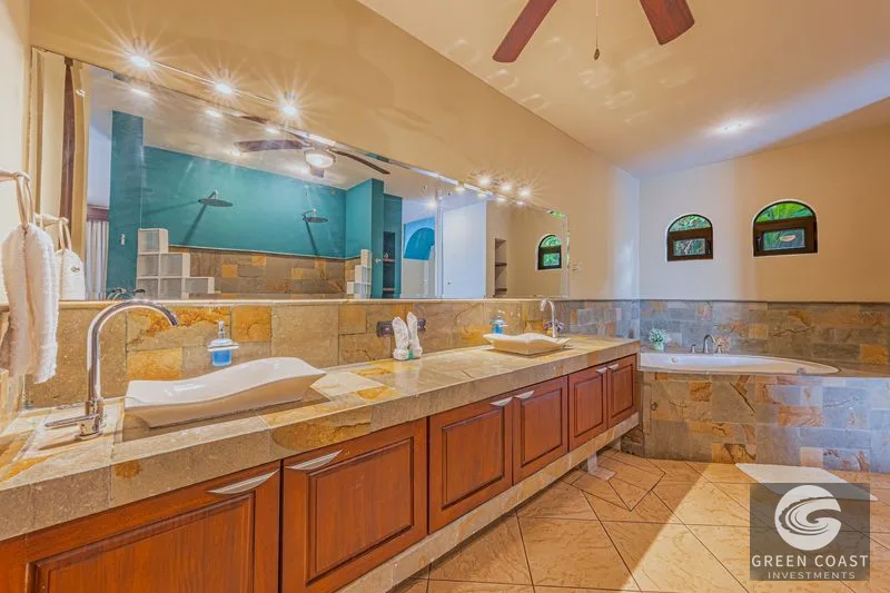Villa Pacifica: Luxury Oceanview Retreat Steps from the Beach — view 20, Dominical, Costa Rica