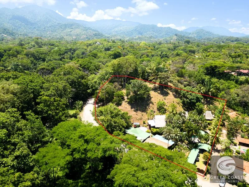A MONEY MAKER! Location, home, guest cabins, with a SUCCE$$FUL exclusive distribution agency! — view 6, Ojochal, Ojochal, Costa Rica