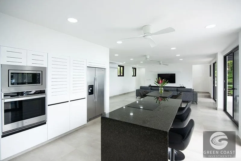Stunning Brand-New Villa In Exclusive Altos De Leonamar Oceanfront Community — view 8, Jacó, Costa Rica