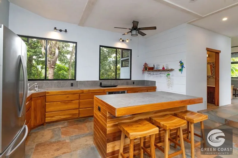 Mountain View Home in Alazan Gated Community, Manuel Antonio — view 6, Parrita, Parrita, Costa Rica