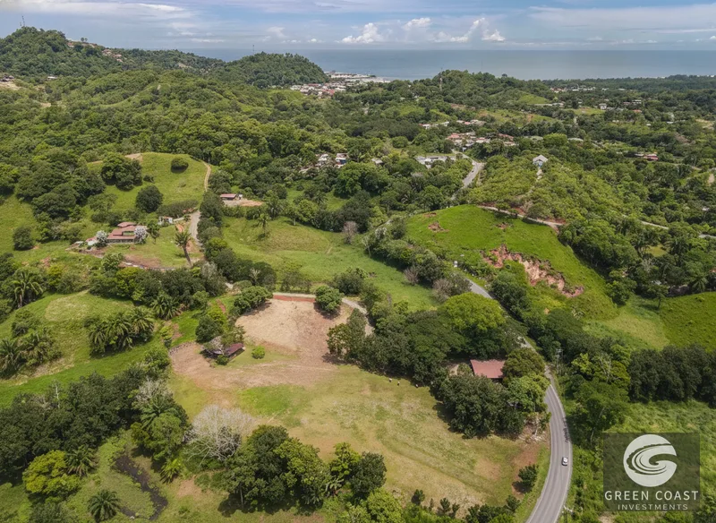 Prime 2.3-Acre Mixed-Use Development Land with Mountain Views in Quepos — view 8, Quepos, Quepos, Costa Rica