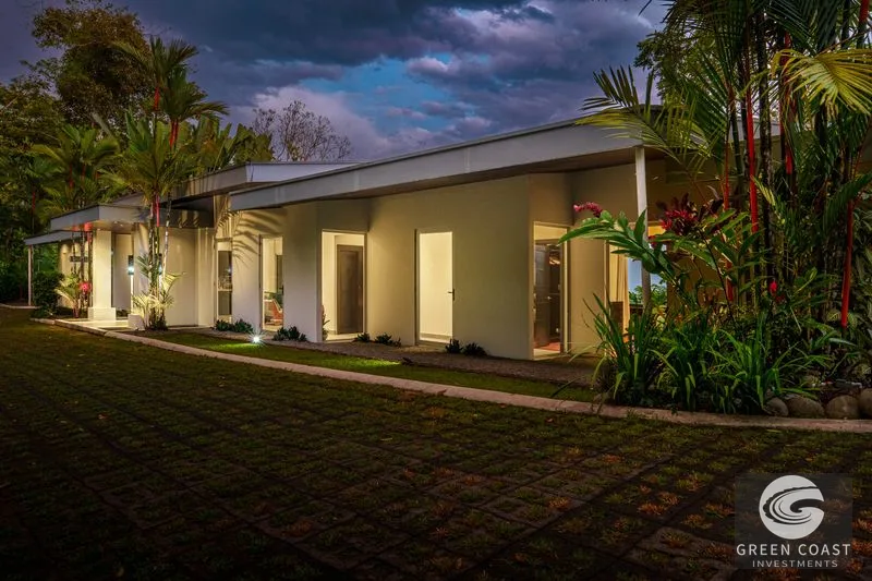 Luxury Escaleras Villa: Ocean Views & Modern Tropical Design — view 3, Dominical, Costa Rica