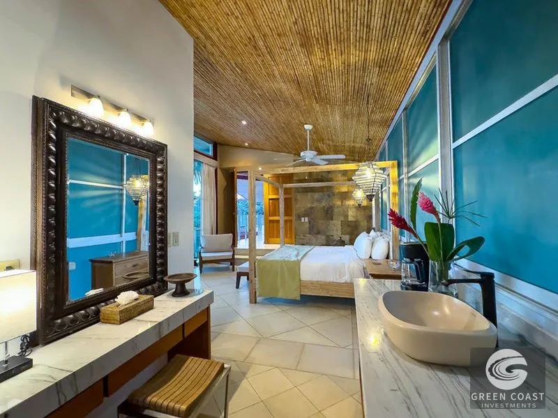 10-BR Manuel Antonio Luxury Estate: Panoramic Ocean Views & High-Yield Investment — view 44, Manuel Antonio, Quepos, Costa Rica