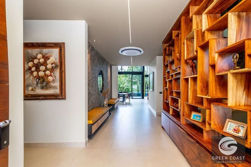 Manuel Antonio 8-BR Luxury Beachfront Estate with Infinity Pool & Ocean Views — view 14, Manuel Antonio, Costa Rica