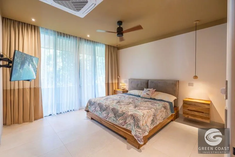 Manuel Antonio 8-BR Luxury Beachfront Estate with Infinity Pool & Ocean Views — view 16, Manuel Antonio, Costa Rica