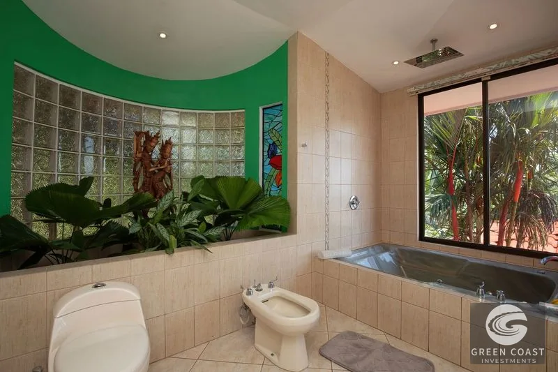 Luxury 7-BR Manuel Antonio Estate with Panoramic Ocean Views, Infinity Pool & Jungle Privacy — view 14, Manuel Antonio, Costa Rica