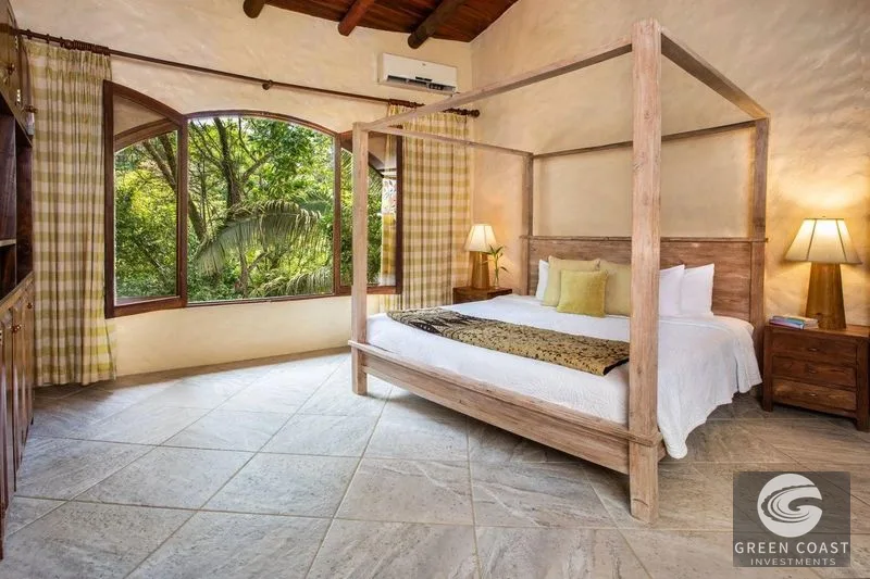 Luxury 10-BR Manuel Antonio Estate with 3 Pools, Sky Deck & Panoramic Ocean Views — view 6, Quepos, Costa Rica