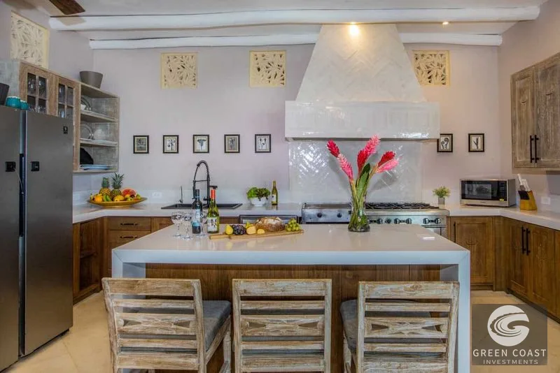 Manuel Antonio Luxury Balinese Villa: 6-Bed High-Yield Ocean View Estate — view 99, Manuel Antonio, Costa Rica