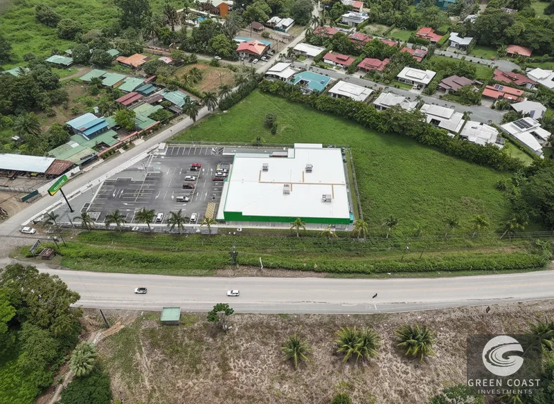 Prime Highway Corner Commercial Lot Near National Park in Uvita — view 3, Uvita, Uvita, Costa Rica