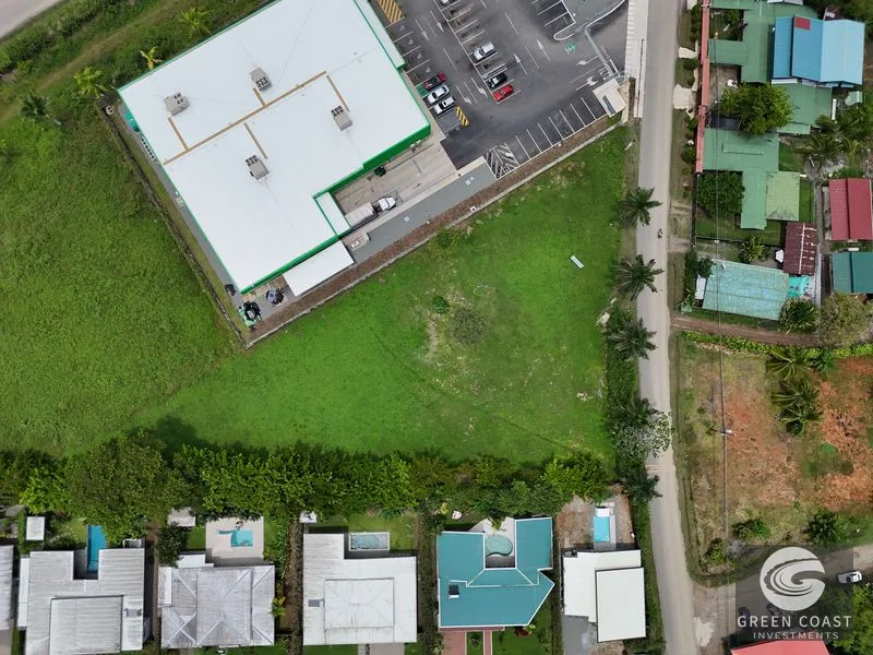 Prime Highway Corner Commercial Lot Near National Park in Uvita — view 5, Uvita, Uvita, Costa Rica