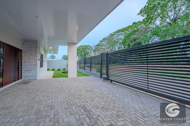 Luxury 3BR Estate in Uvita: Modern C-Shape Design with Private Pool in Exclusive Gated Community — view 8, Uvita, Uvita, Costa Rica