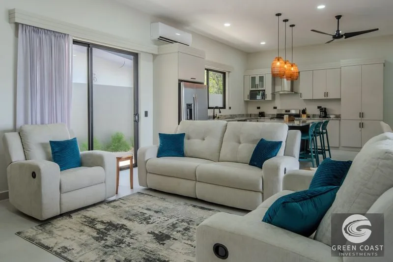 Luxury 3BR Estate in Uvita: Modern C-Shape Design with Private Pool in Exclusive Gated Community — view 18, Uvita, Uvita, Costa Rica