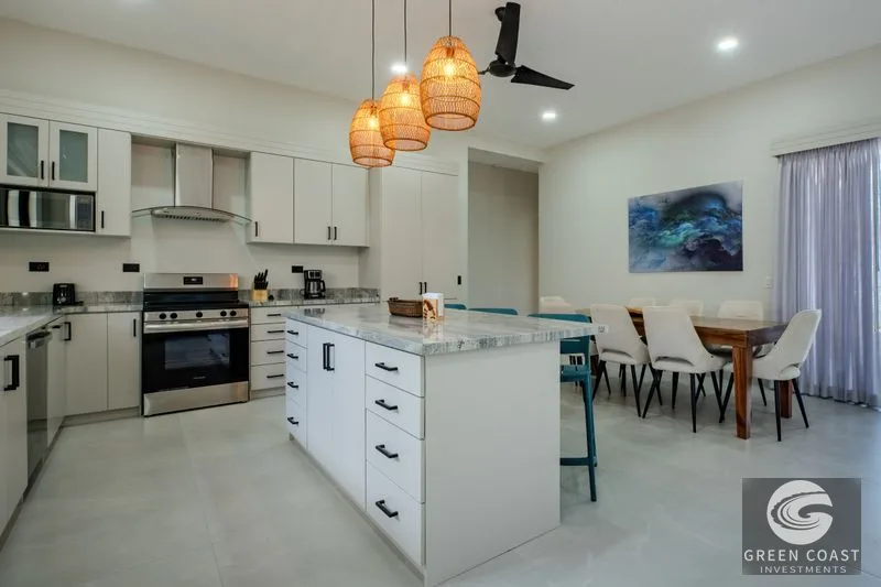 Luxury 3BR Estate in Uvita: Modern C-Shape Design with Private Pool in Exclusive Gated Community — view 28, Uvita, Uvita, Costa Rica