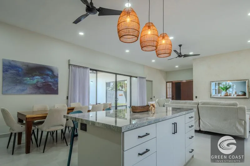 Luxury 3BR Estate in Uvita: Modern C-Shape Design with Private Pool in Exclusive Gated Community — view 30, Uvita, Uvita, Costa Rica