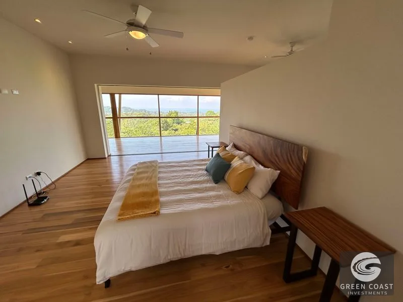 Modern Luxury Ocean-View Villa with Teak Floors in Ojochal — view 14, Ojochal, Costa Rica