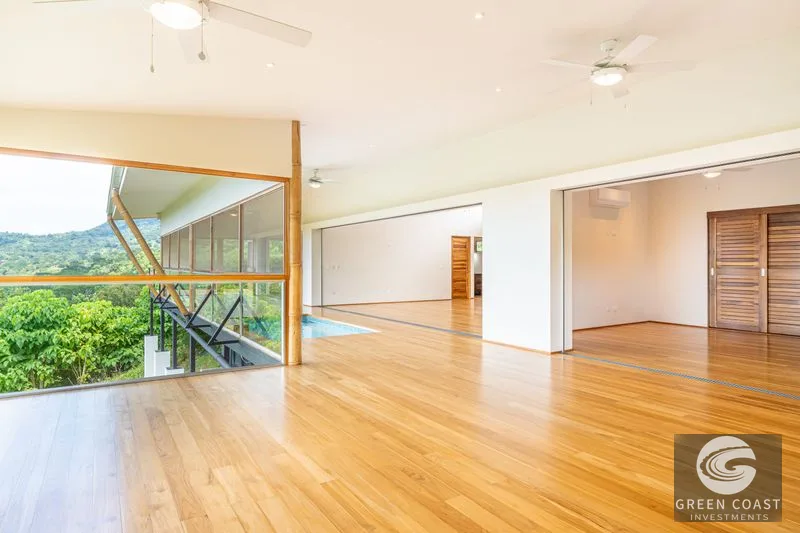 Modern Luxury Ocean-View Villa with Teak Floors in Ojochal — view 19, Ojochal, Costa Rica