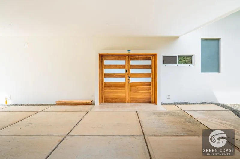Modern Luxury Ocean-View Villa with Teak Floors in Ojochal — view 40, Ojochal, Costa Rica