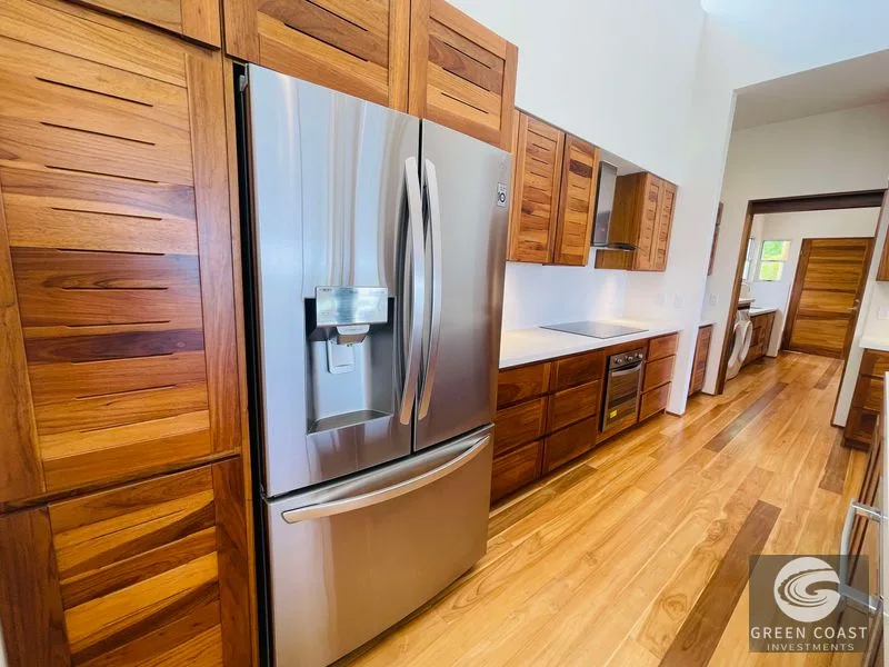Modern Luxury Ocean-View Villa with Teak Floors in Ojochal — view 52, Ojochal, Costa Rica