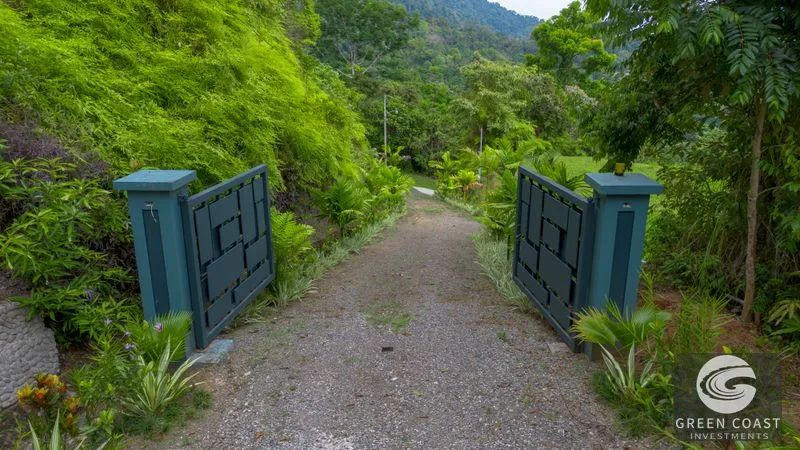 16-Acre Luxury Ocean View Estate with Three Building Sites in Tres Ríos — view 32, Ojochal, Costa Rica