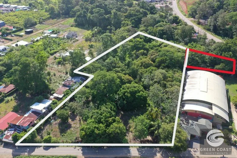 Prime Commercial Lot in Downtown Uvita: Flat, Subdividable Land with Paved Road Frontage — view 1, Dominical, Costa Rica